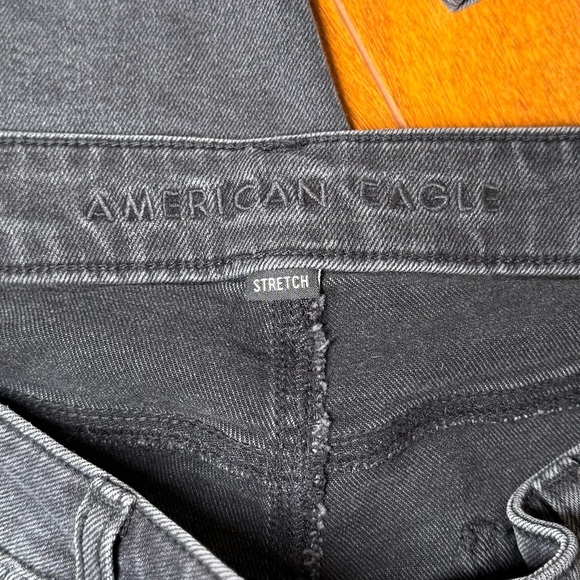 American Eagle Mom Jeans - Picture 5 of 5